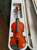 Rdx 4/4 violin