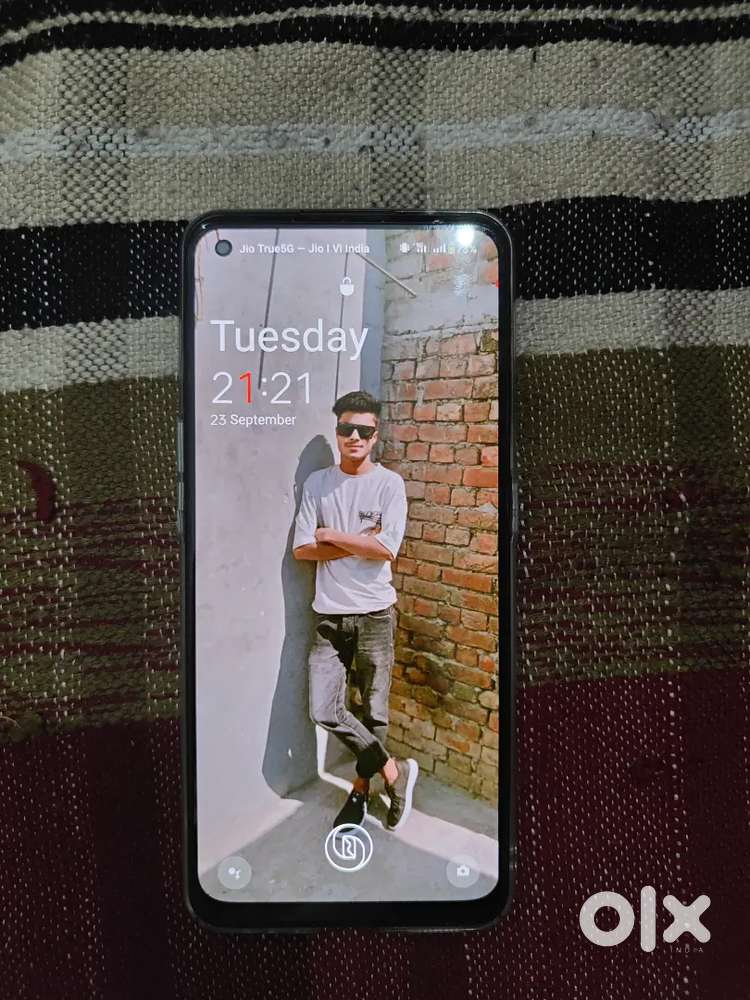 One plus Nord ce2 5g 8 128 all orginal 1 saal se bahar hai phone 10000