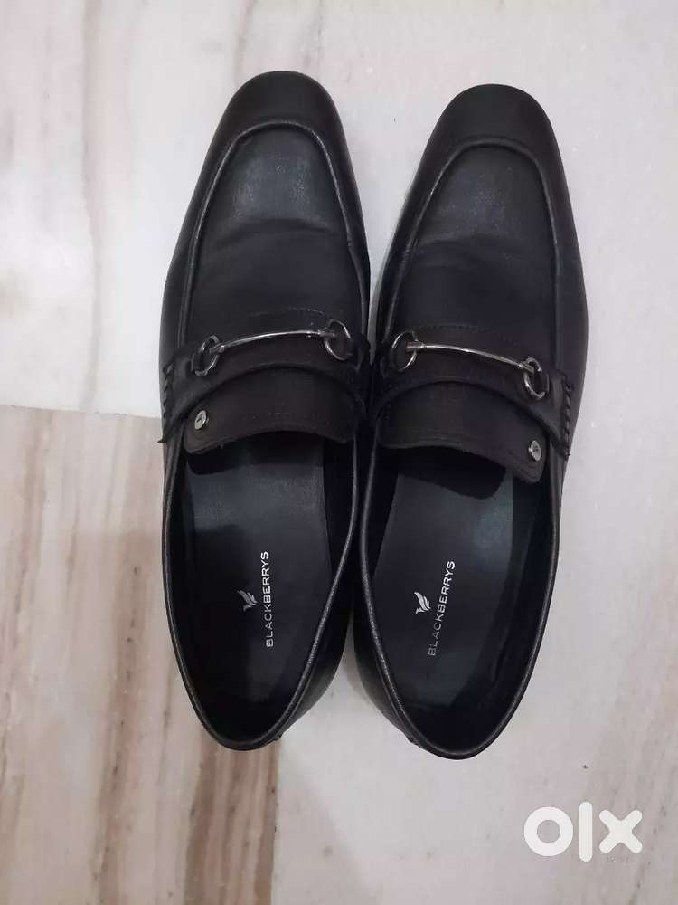 Blackberrys formal shoes.