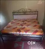 Folding bed iron