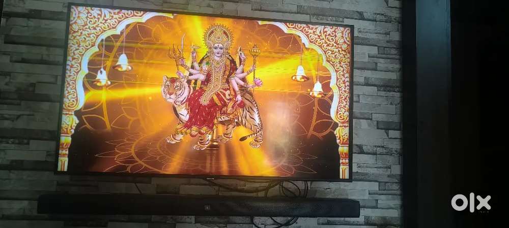 Samsung QLED 43 inches Smart Tv2021 November  Model