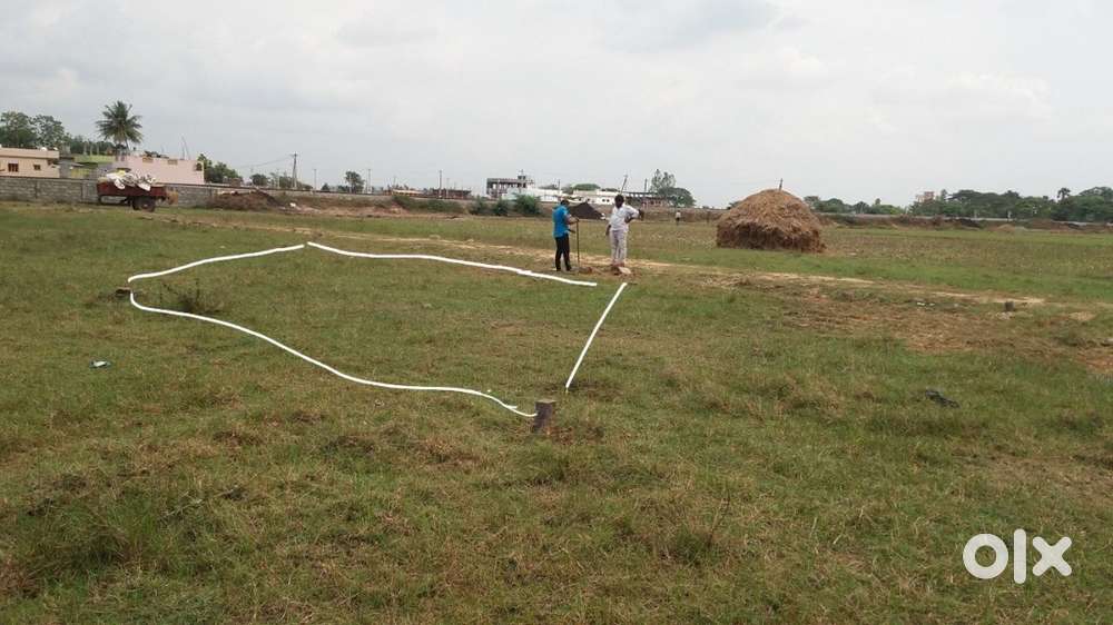 Land for sale in Chinnaravuru