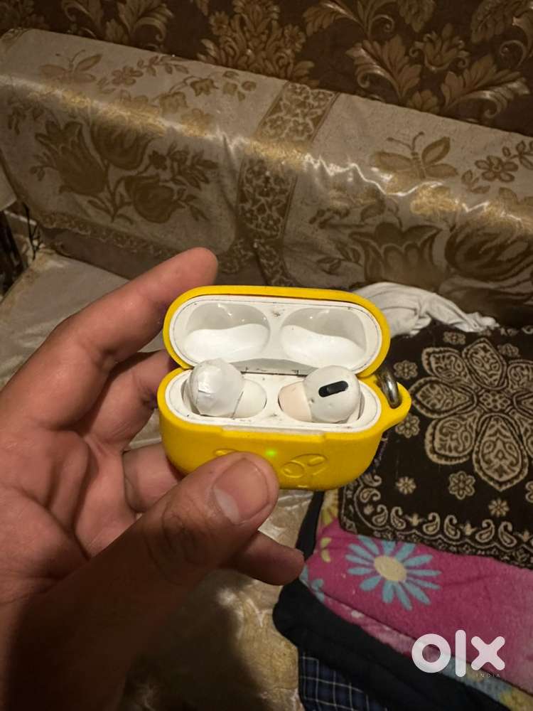 Apple airpods pro 1 only airpods anc not work because minor crack buds