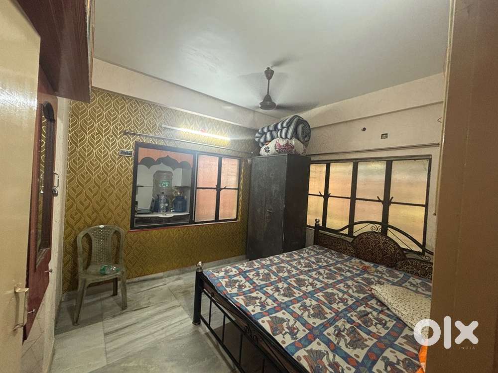 1 BHK RESALE FLAT FOR SALEWALKING FROM DH ROAD