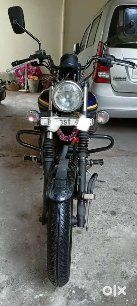 Well manten very good condition one hand bike first owner bike