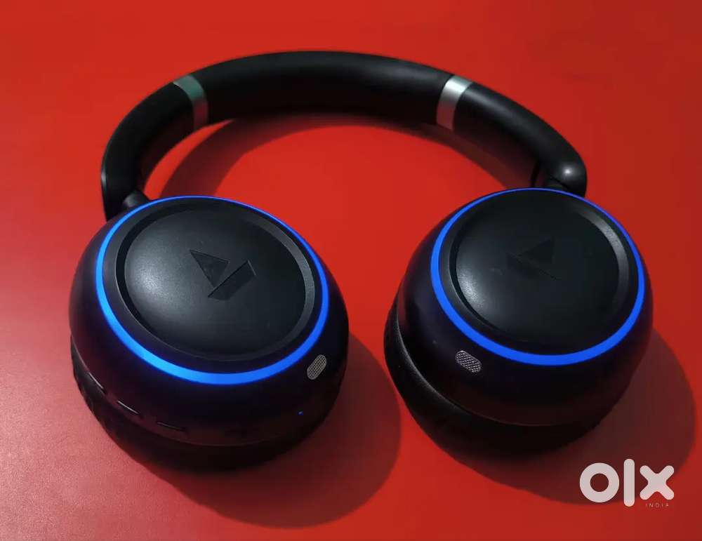 BoAt Rockerz 480 Headphone RGB Lights Perfectly Working Original