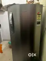 Whirlpool 218 Litre Refrigerator (Silver)