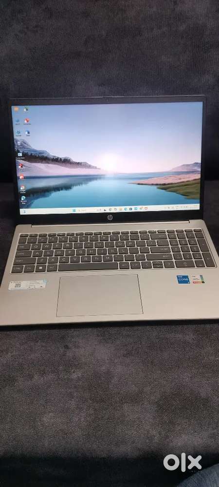 HP Intel iris xe laptop