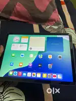 ipad Air 5th generation WiFi Only With Original Box, Cable, Adapter !