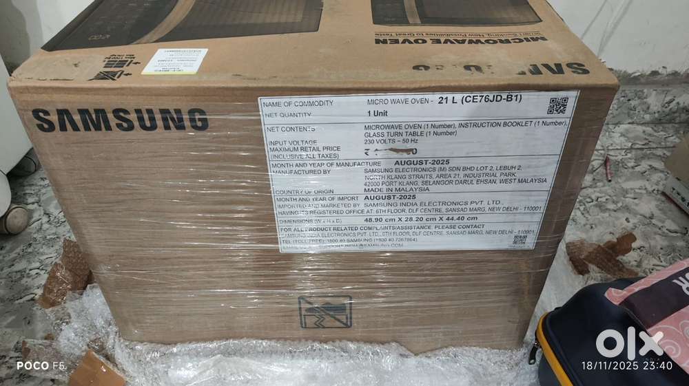 Sealed pack brand new untouched Sumsung 21L (CE76JD-B1)