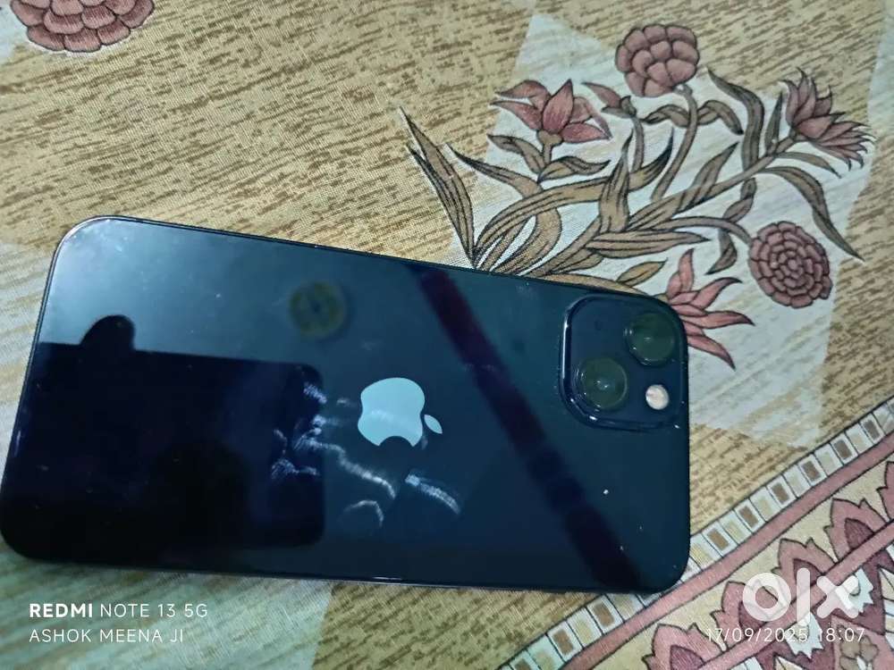 I phone 13 128