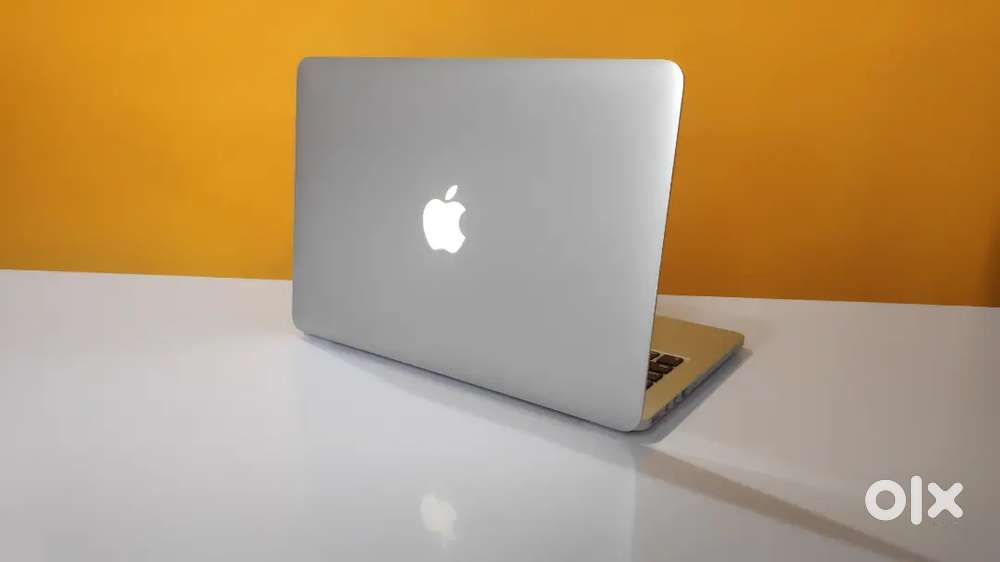 Dell. Apple. Lenovo. all top brands Available & lowest price