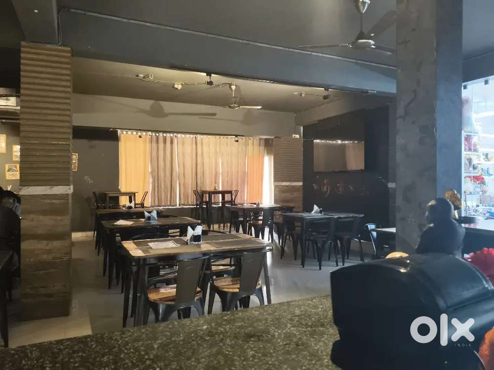 Restaurant Captain & Steward