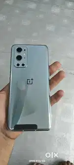 OnePlus 9 pro 8/128 Side mai se jrasa cutt hai touch mai