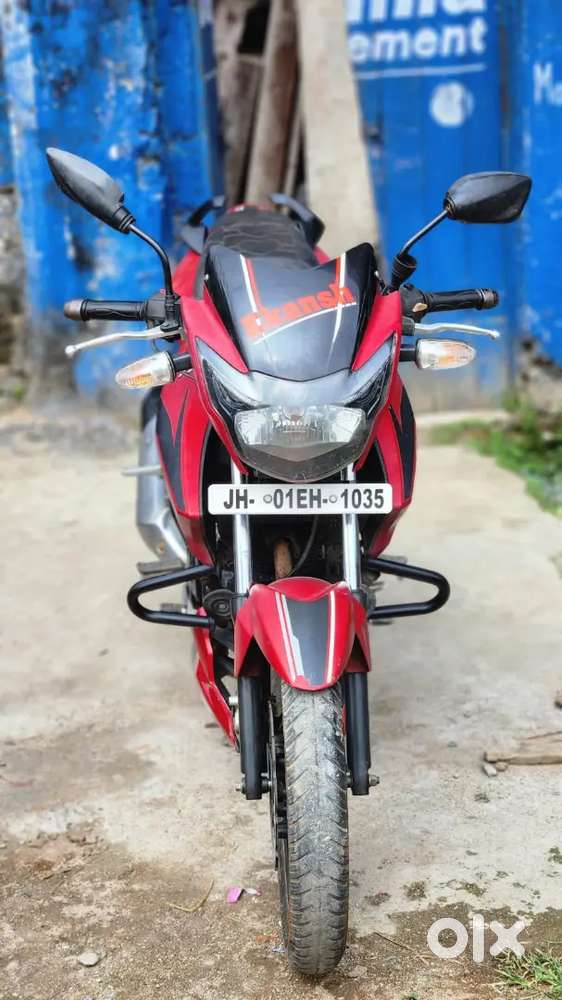 TVS Apache RTR 160 well maintained used bike