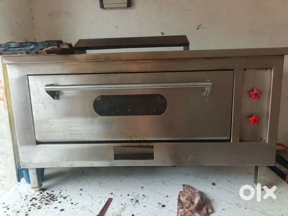 Pizza oven