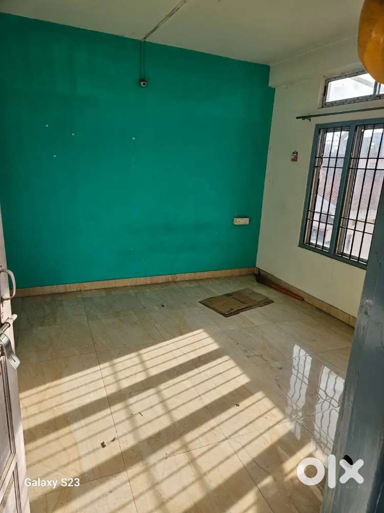 2nd floor for rent