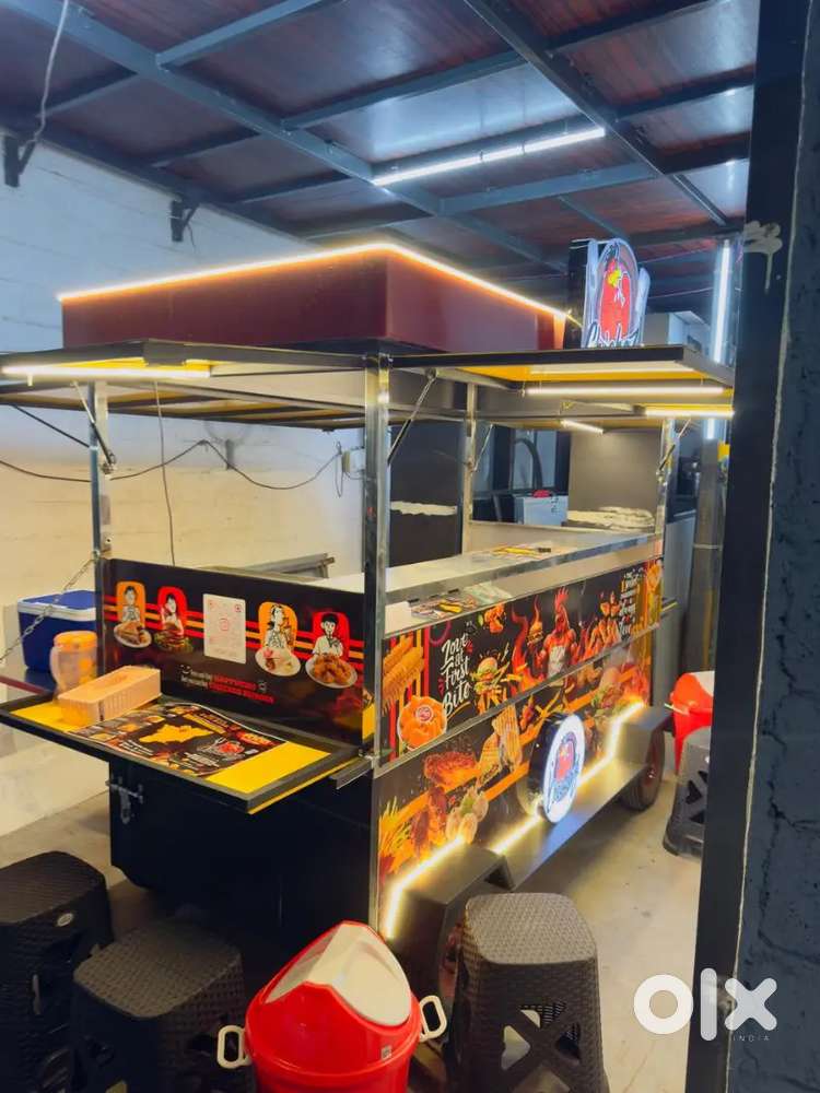 Fryed Chicken pushcart(francies shop)