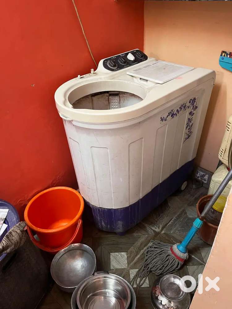 Semi automatic washing machine whirlpool