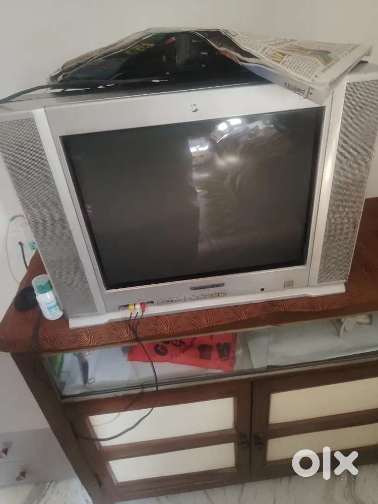 Urgent selling television