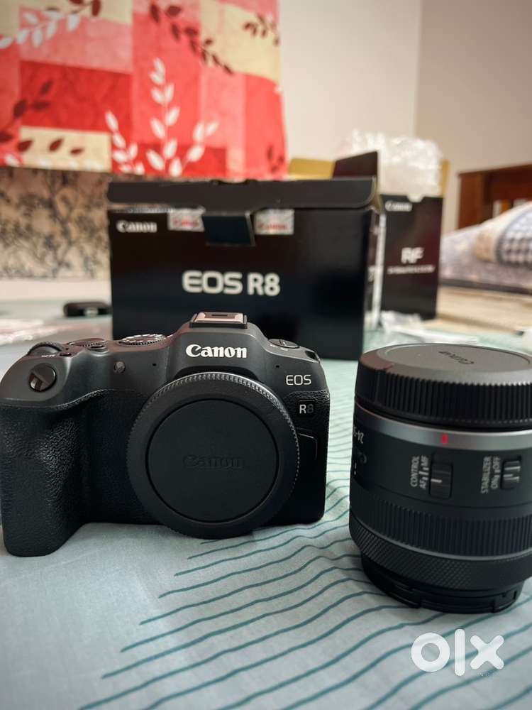 Canon R8 Eos