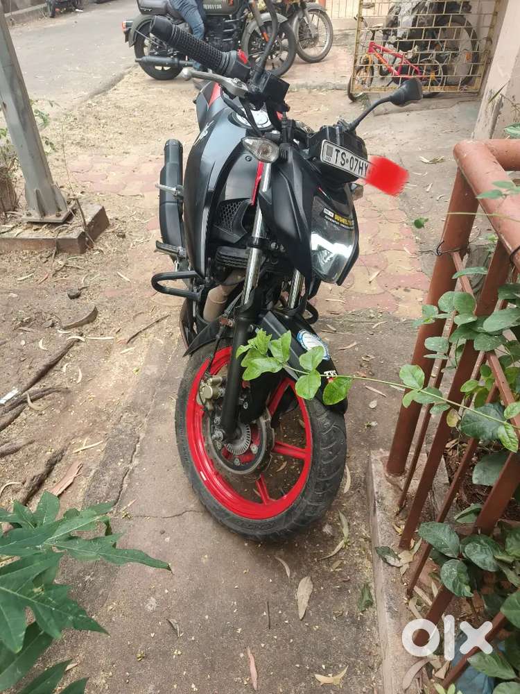 TVS Apache RTR 160 4V Special Edition –Dec 2021  Excellent Condition