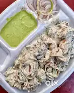 Karigar chahiye egg roll or fast food