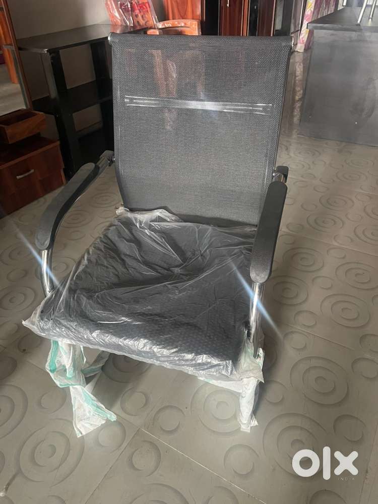 New fresh (unused) office reception, chair Study chair net chair.paid
