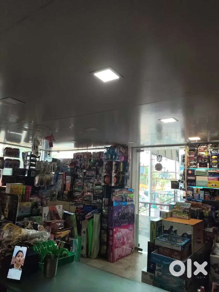 SALESGIRL required for Gift Shop