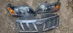 Mahndra xuv500 head light and front grill