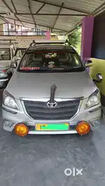 Toyota Innova 2014 silky colour WB78