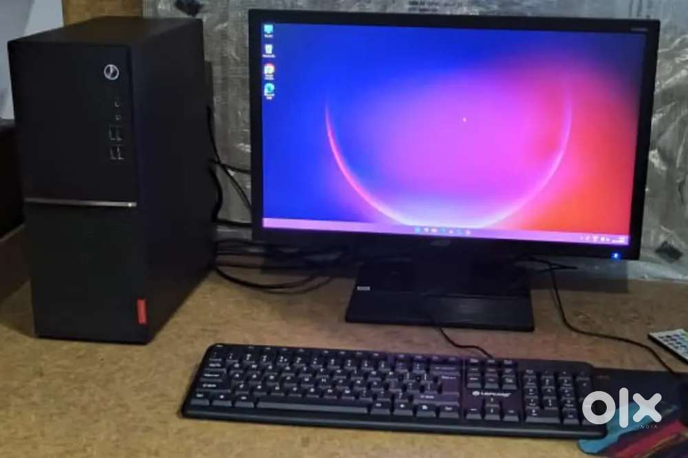 Lenovo CPU Ryzen 3, DDR4 8GB RAM, 1TB HDD with sealed pack Monitor