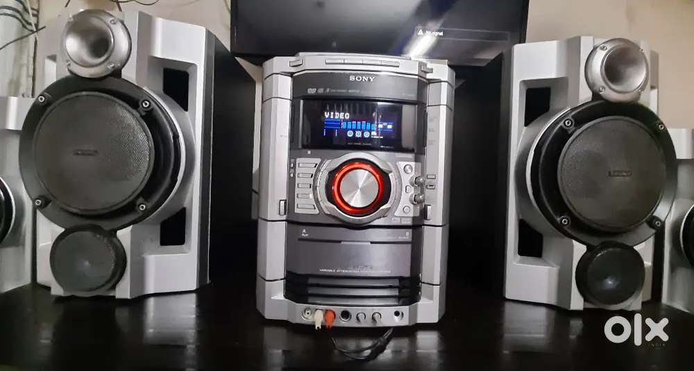 Sony music system 100D