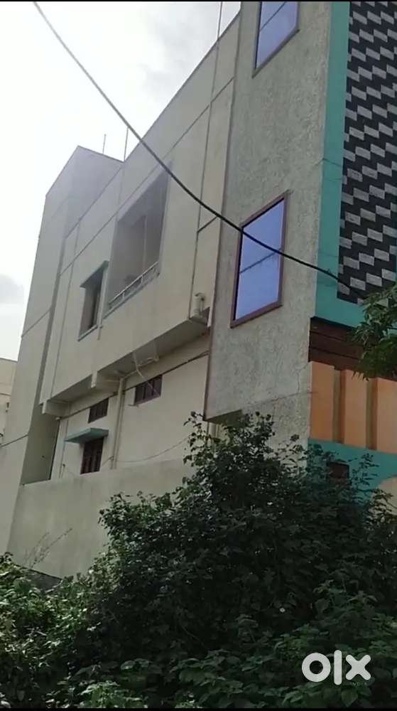 6 portions house for rent