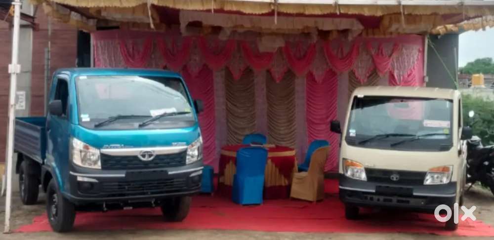 New vehicles, tata ace showroom
