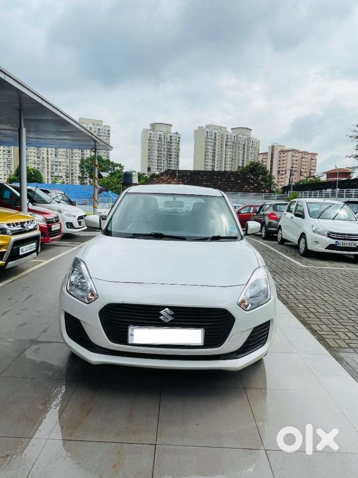 Maruti Suzuki Swift LXI, 2019, Petrol