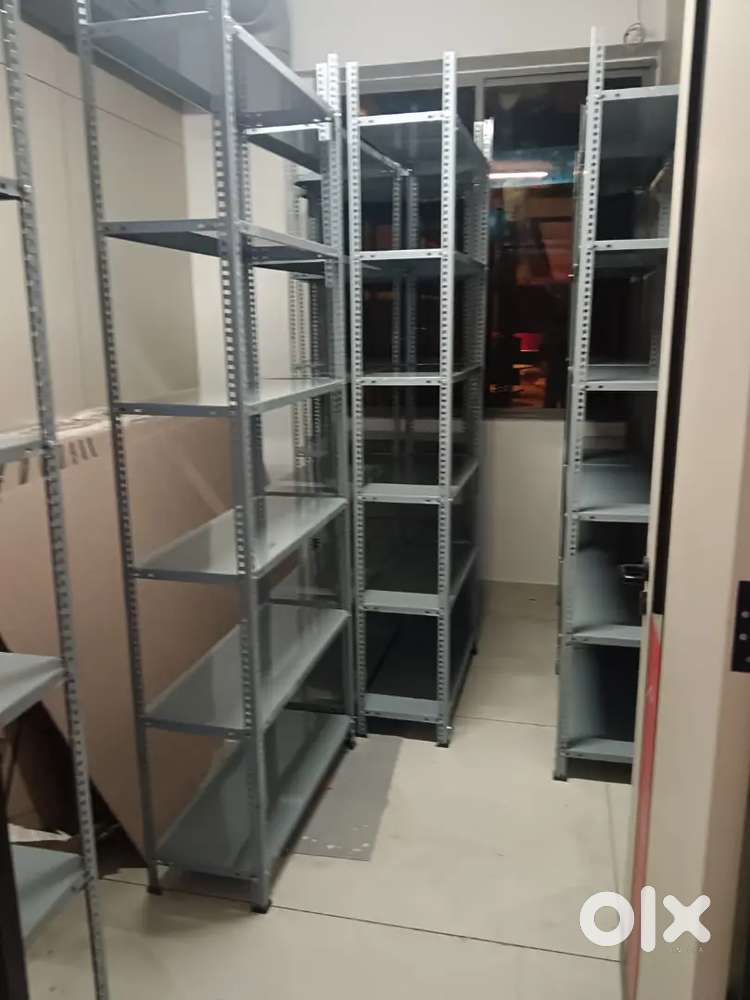 We have sloted angal Racks manfacther