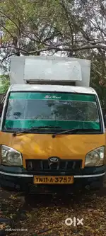 Mahindra maximo