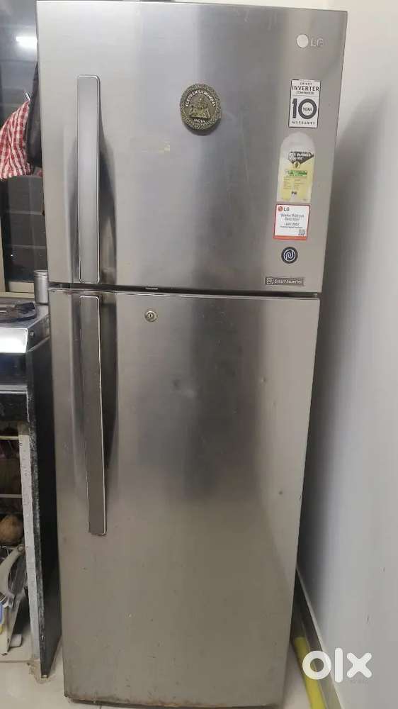 Double door fridge with good condition