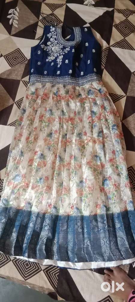 Dress floral with stone work