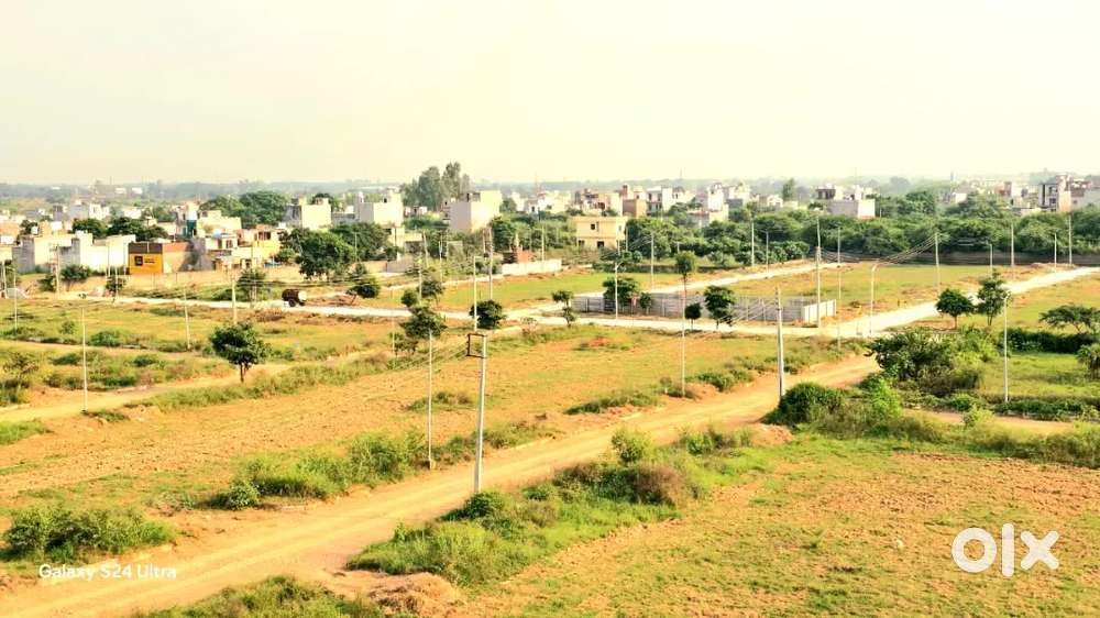 120 Gaj Park Facing & North Facing Plot Available for Sale in a Prime