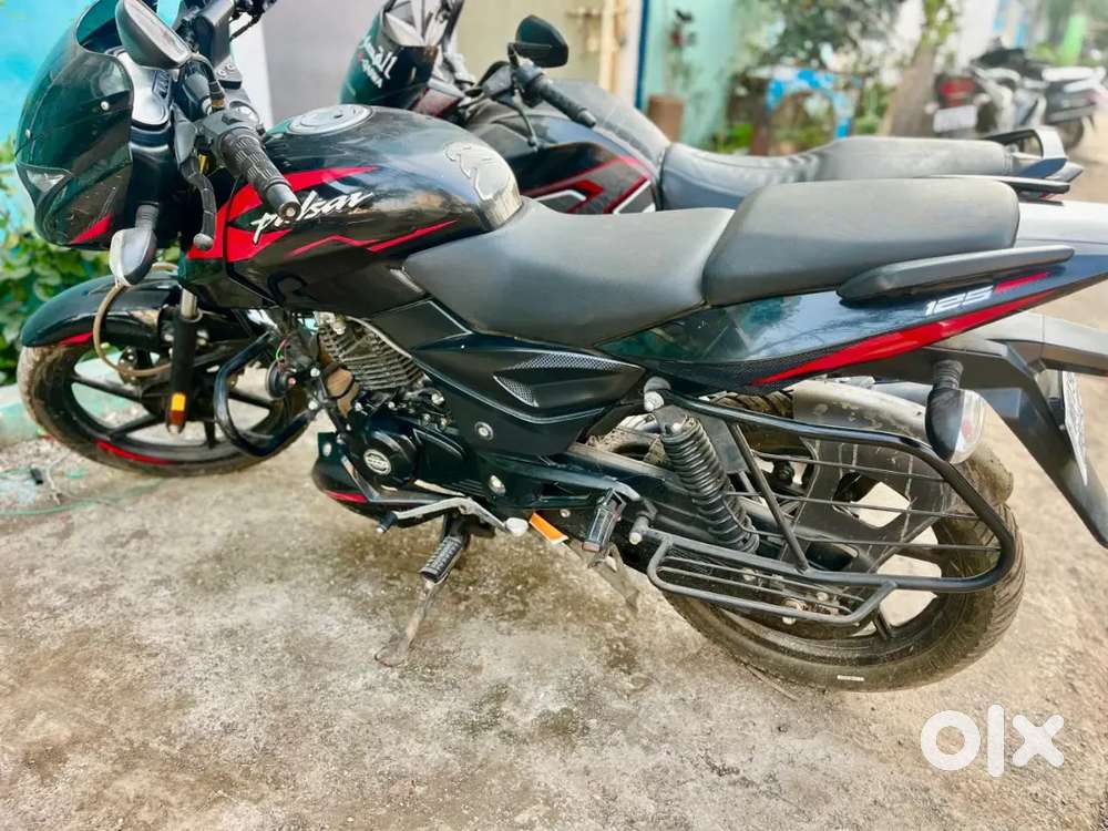 Good condition self start new tyre