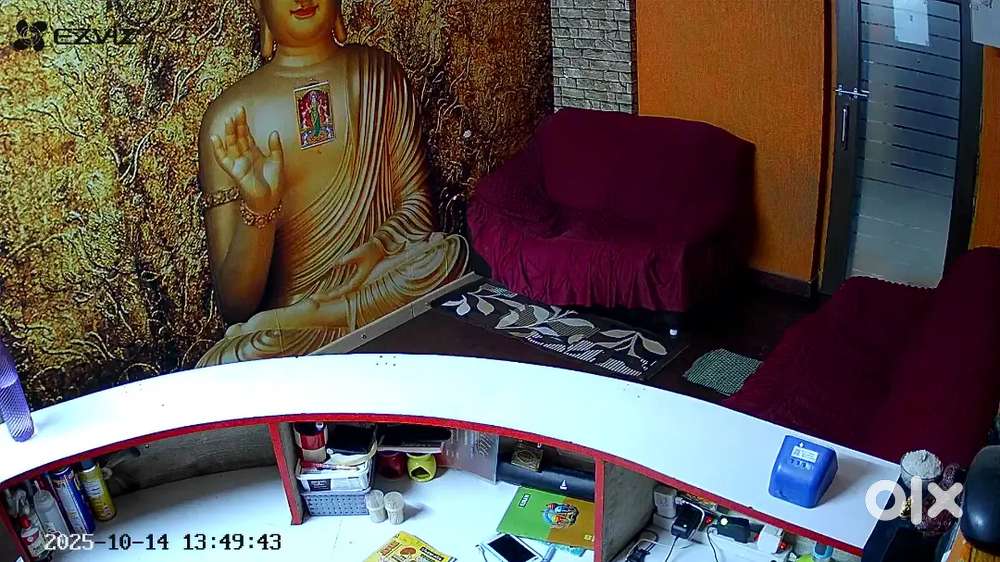 Wanted female receptionist cum beautician