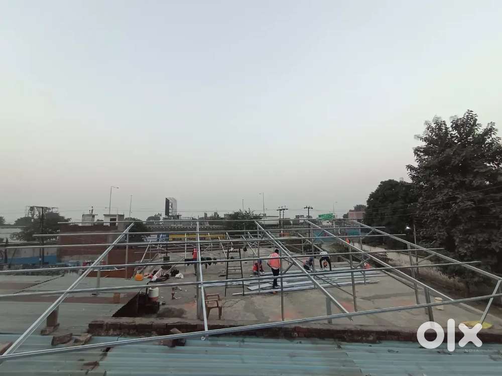 Solar installation and repair service