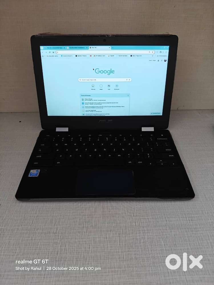 Foldable screen touch laptop (Asus)