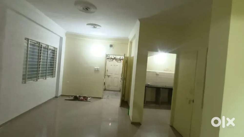 2 bhk flat independent in kolar road