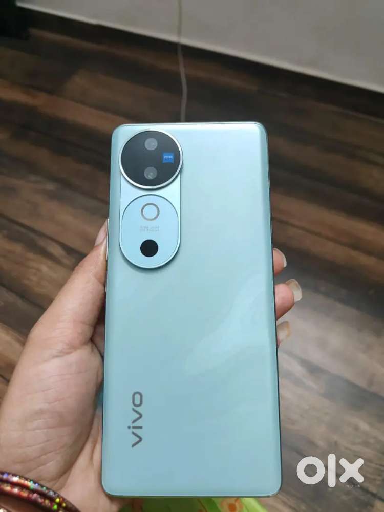 Vivo v40 5g