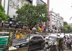 चालु हॉटेल सेटअप साहित चालवायला देणे अहे , Best location, rent 35000