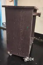Computer table