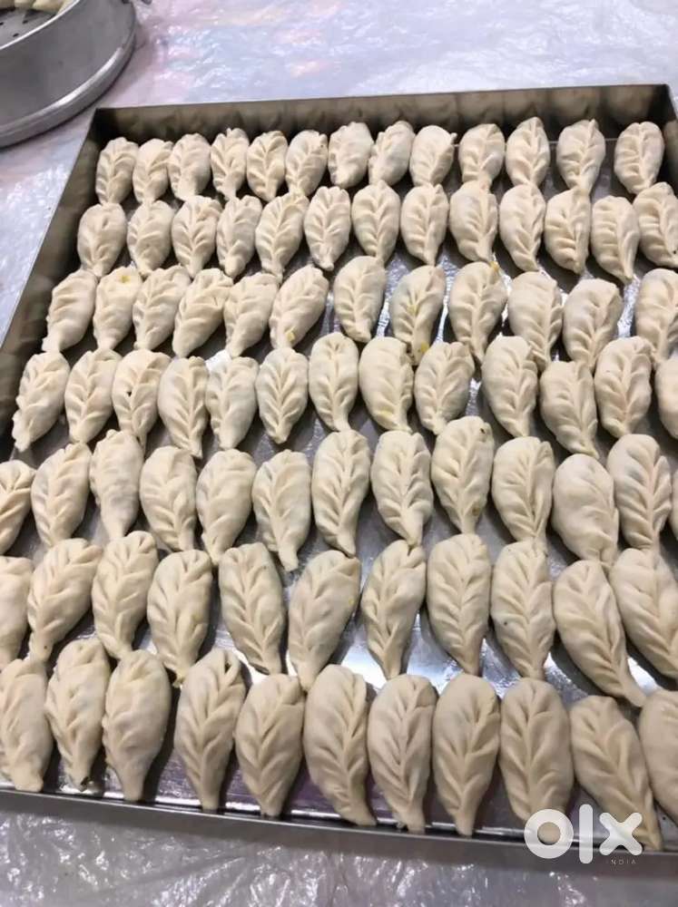 Momos helper required